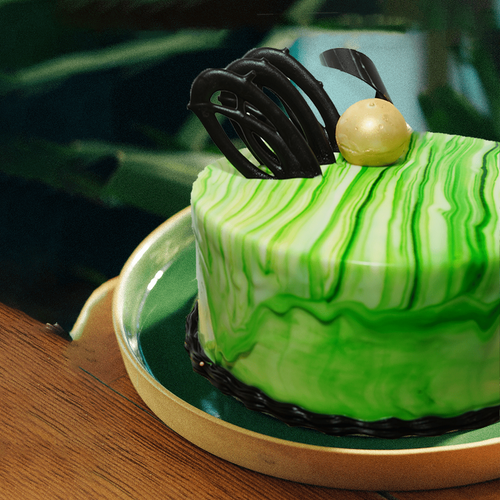 Pista Lanes Cake