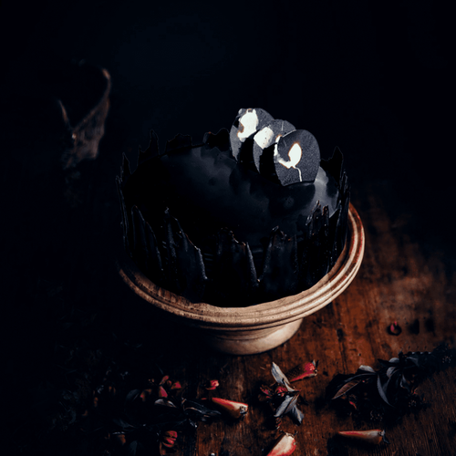 Rich Chocolate Truffle Cake