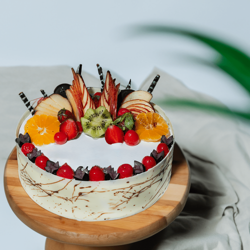 Fresh Fruit Cake